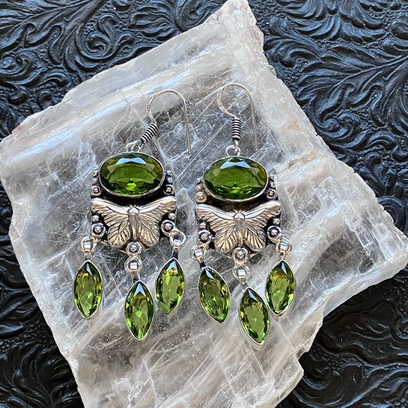 Dangly Faceted Green Peridot Butterfly Earrings Crystal Stone Jewelry - Picture 6 of 8